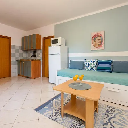 Awesome In Podgradina With Wifi Holiday home Podgradina (Posedarje)