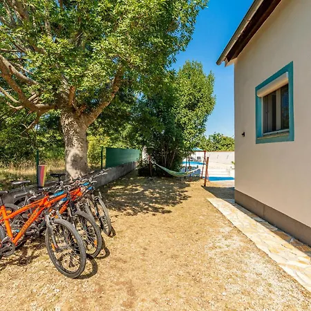 Tatil Evi Podgradina 01