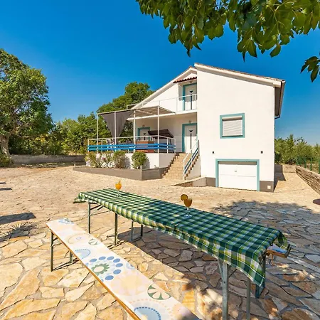 度假居 Podgradina 01